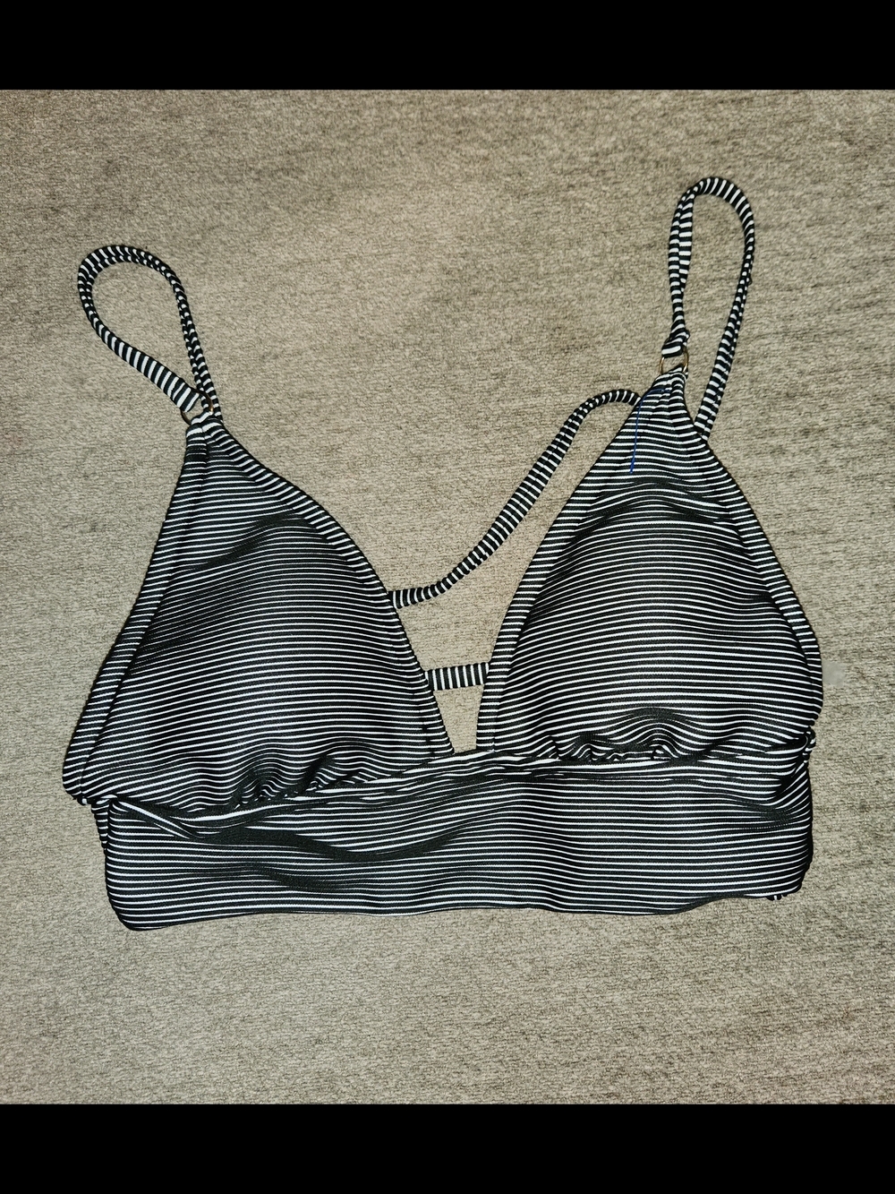 Shade and Shore Textured LonglineTriangle Black and White Bikini Top Size Medium